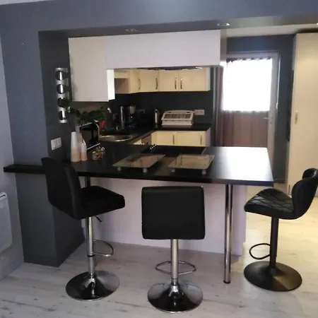 O Pied Des Lacets ! Apartment